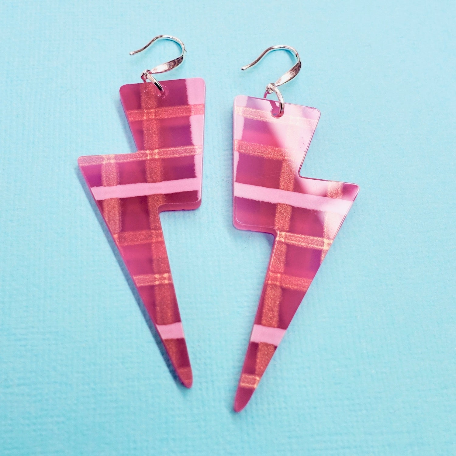 Lightning Bolt Earrings - Hot Pink Plaid - edenki